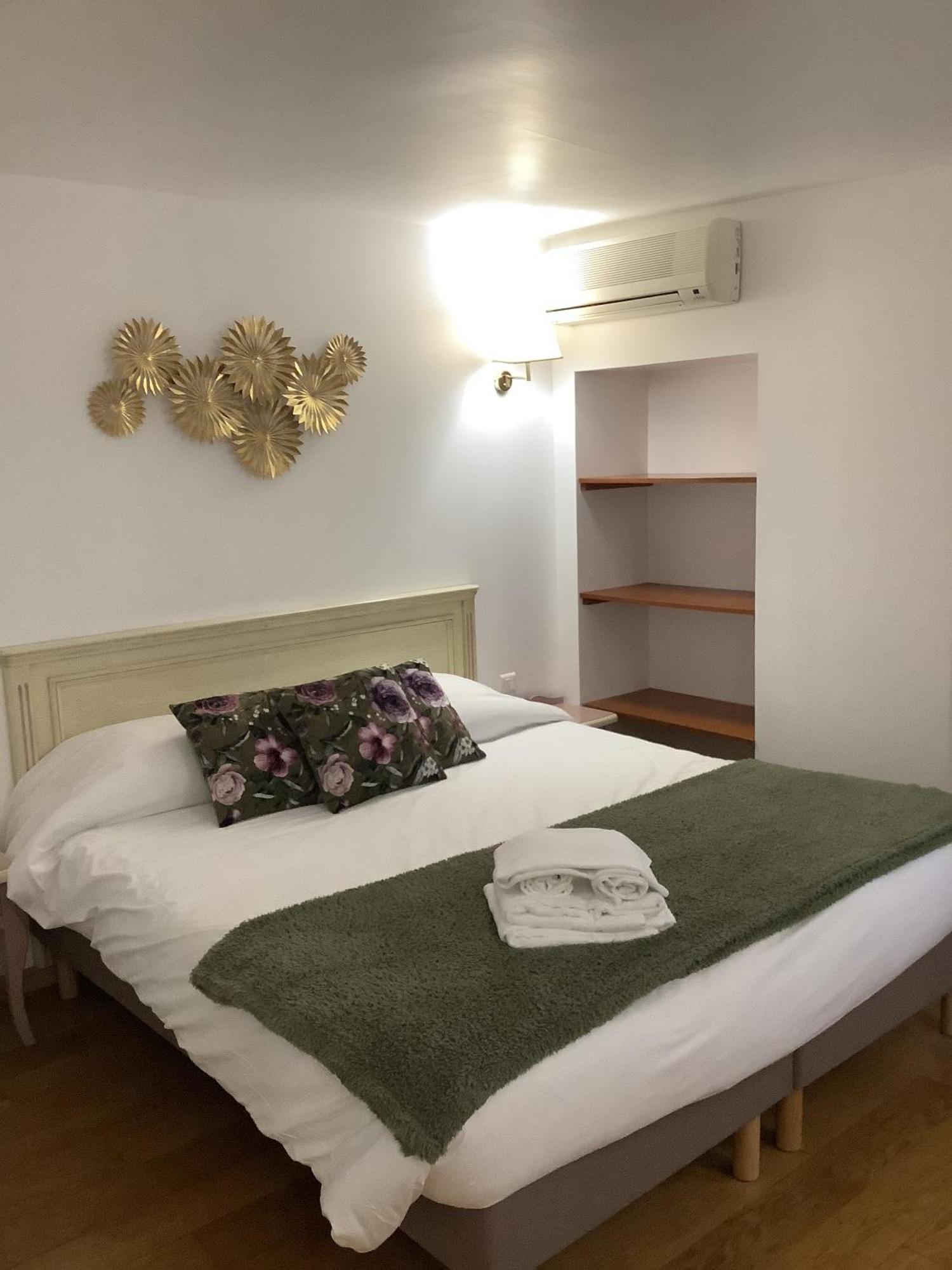 Logis Le Marronnier Hotel Buffon Cameră foto
